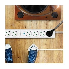 LogiLink 6-Outlet Power Strip 16A White 15m - Reliable, Safe & Versatile Power Solution!